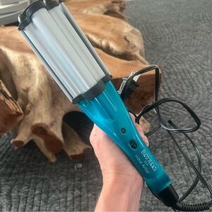 Bed head three barrel waver hair iron